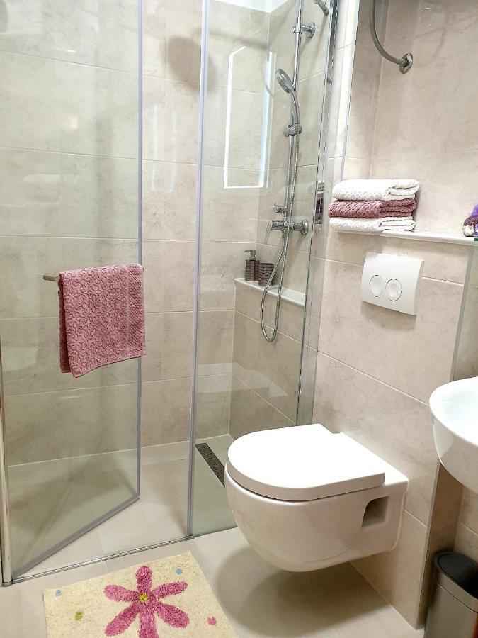 Apartments Kuzmanic Omiš Kültér fotó