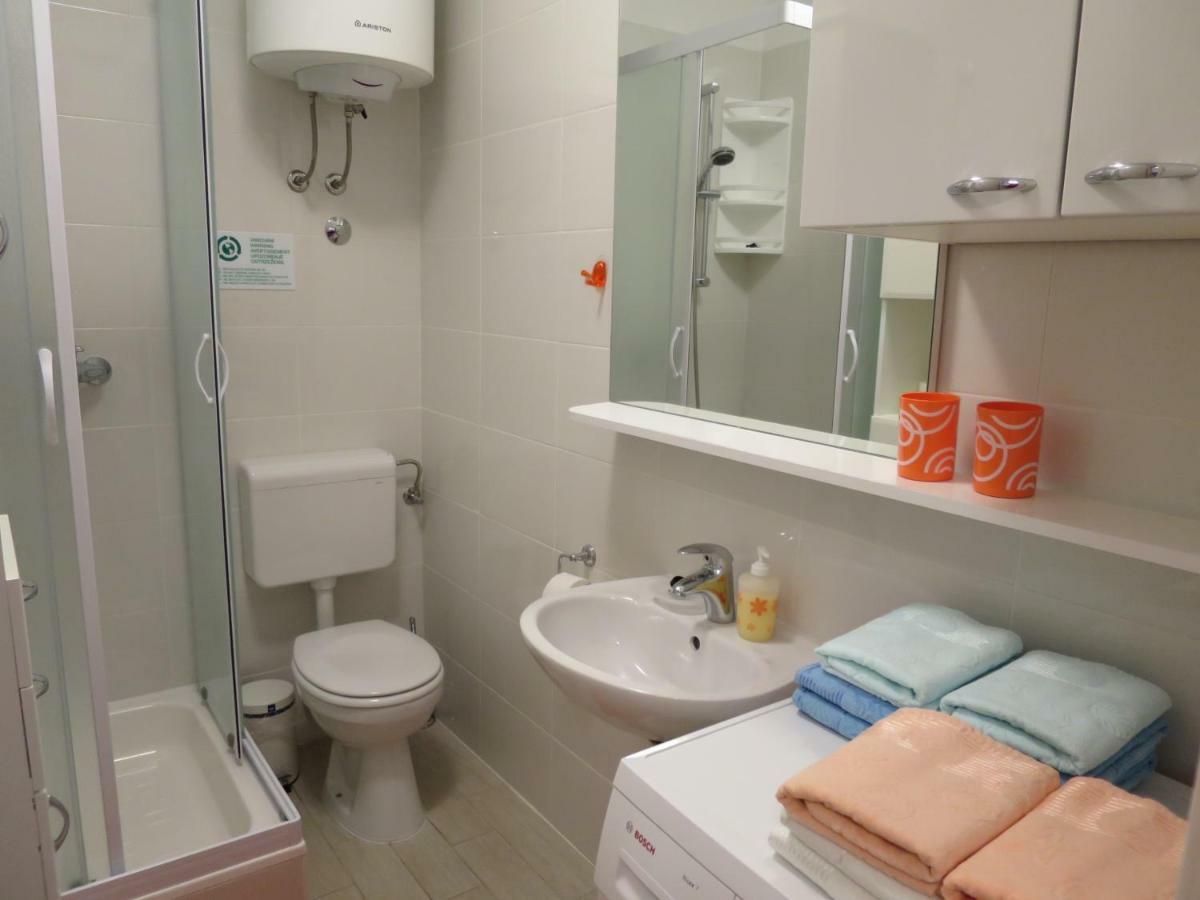 Apartments Kuzmanic Omiš Kültér fotó